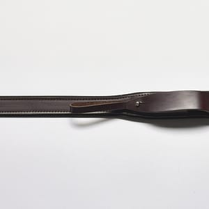 RY 05 Pas do brońi skórzany z uchwytem na kciuk iładownicą na dwa naboje dł110-4 cm