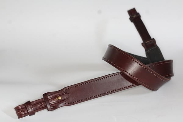 Pas do broni 110cm